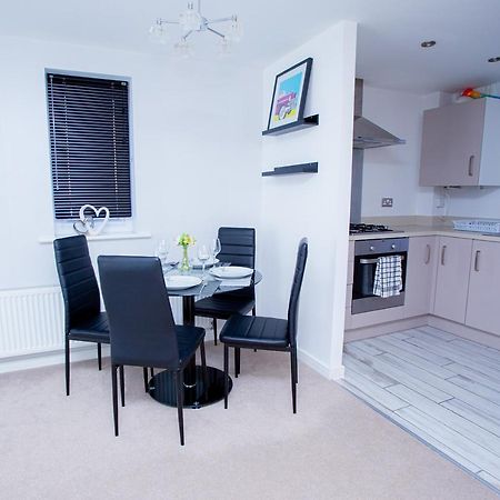 Mills Apartment - Two Bedroom En-Suite Apartment Northampton Exteriör bild