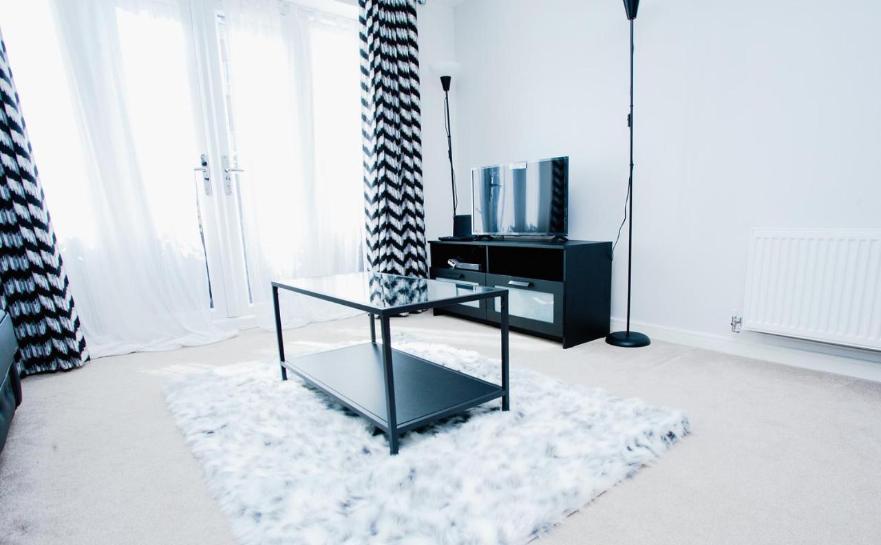 Mills Apartment - Two Bedroom En-Suite Apartment Northampton Exteriör bild