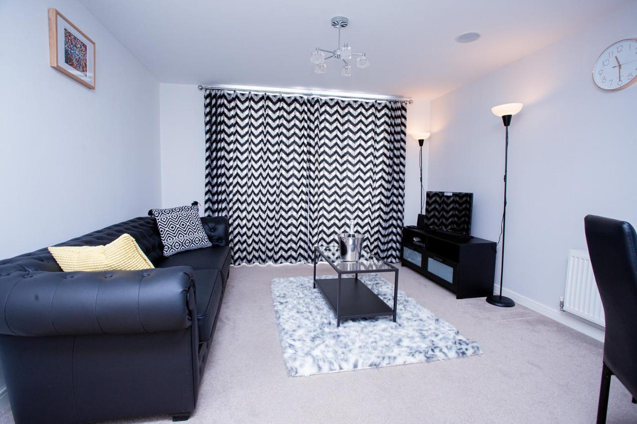 Mills Apartment - Two Bedroom En-Suite Apartment Northampton Exteriör bild